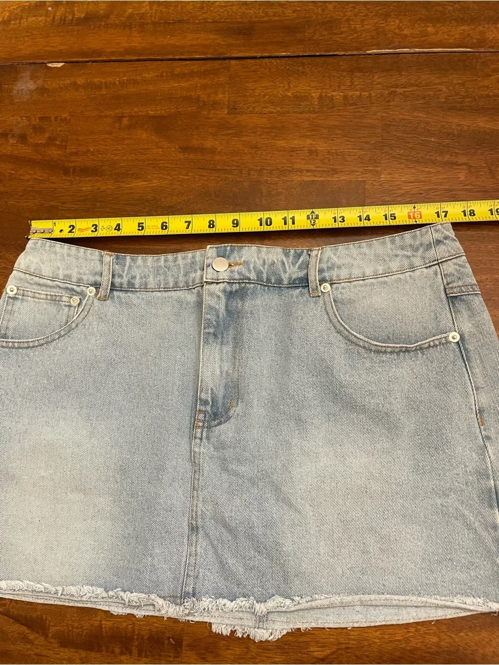 Altar’d State Denim Mini Skirt Women’s XL Light Wash Raw Hem Pink Bow Pockets